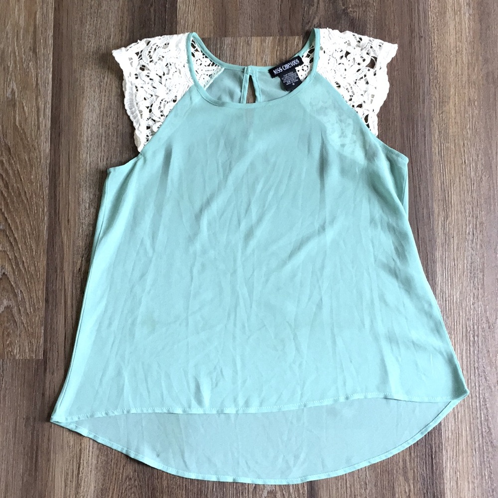 Sheer hi-lo top